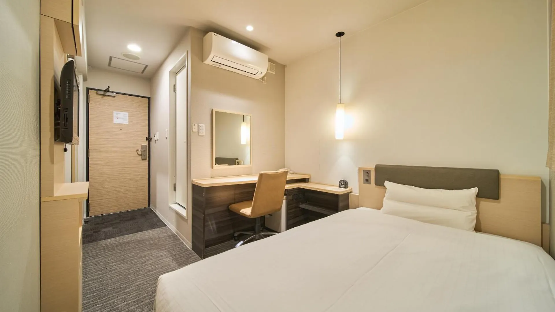 Via Inn Kyoto Shijomuromachi 3*,  Japan